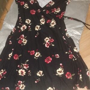 Arizona Jean Company Floral Dress - Black and Pink